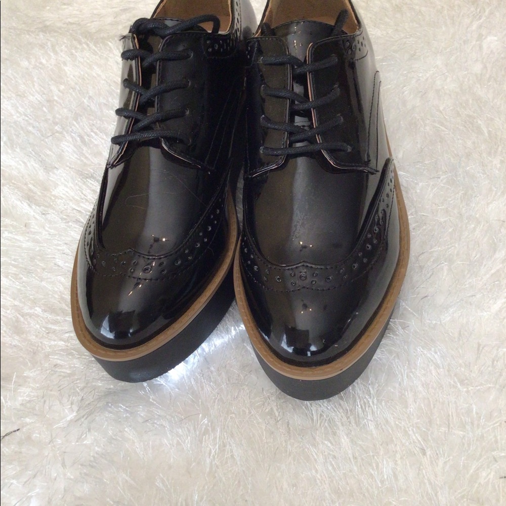 Steve Madden girl platform lace up loafer